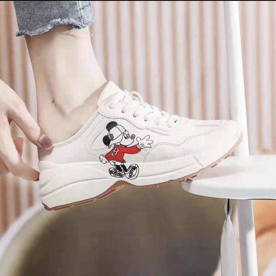 Giày Thể Thao Hở Gót Hình Chuột