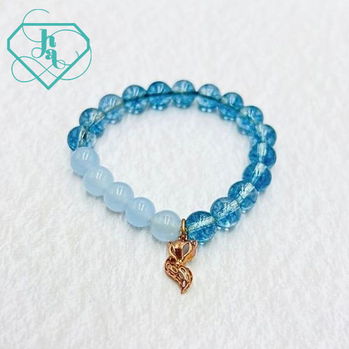 Vòng tay đá thạch anh đính charm vàng 14k