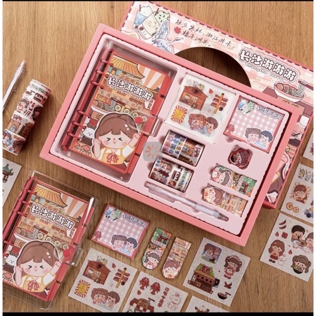 Set hộp quà tặng dễ thương kèm sổ tay sticker, washi, giấy note và móc khoá xinh và miếng nam châm chặn giấy