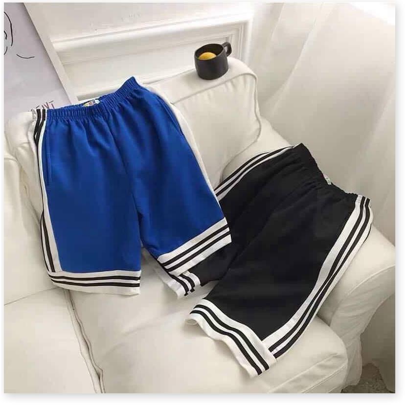 QUẦN SHORT NỮ KẺ SỌC CÁ TÍNH