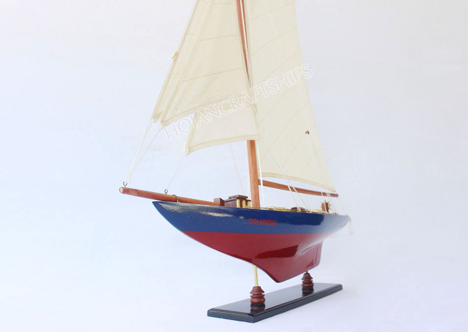 Mô hình thuyền gỗ Thuận buồm xuôi gió Columbia (Đỏ-xanh dương) 50cm
