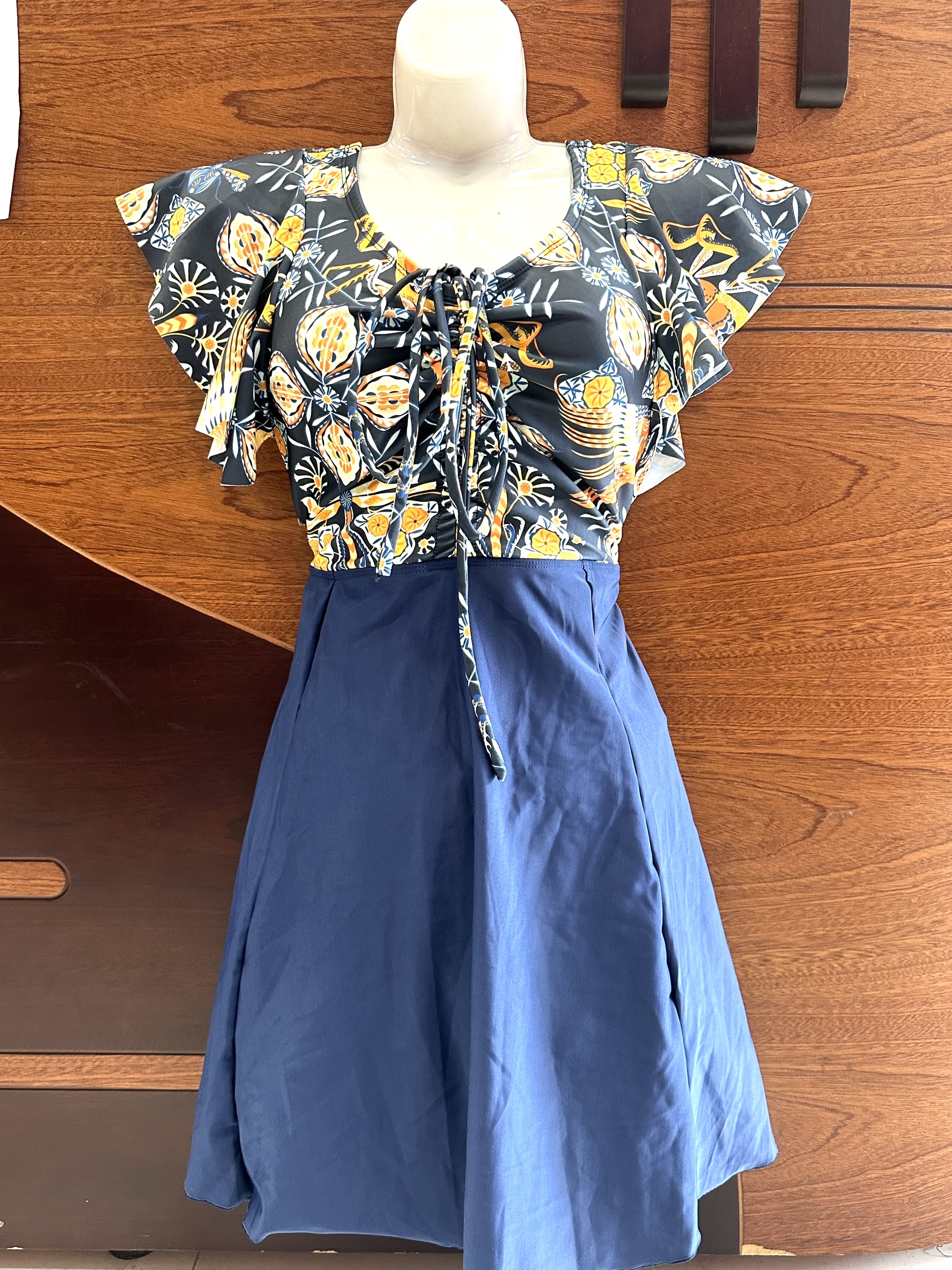 BỘ BƠI NỮ VÁY KÍN ĐẠI 45-90kg