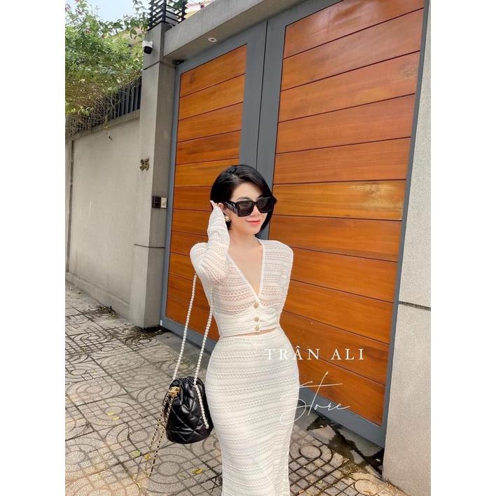 SET REN TRẮNG CỔ V MIX CHÂN VÁY