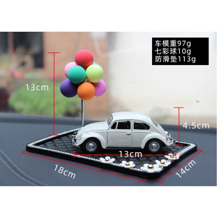 Set ô tô mô hình đế đính hoa cúc trang trí taplo ô tô, táp lô xe hơi -Hoàng Đông shop.