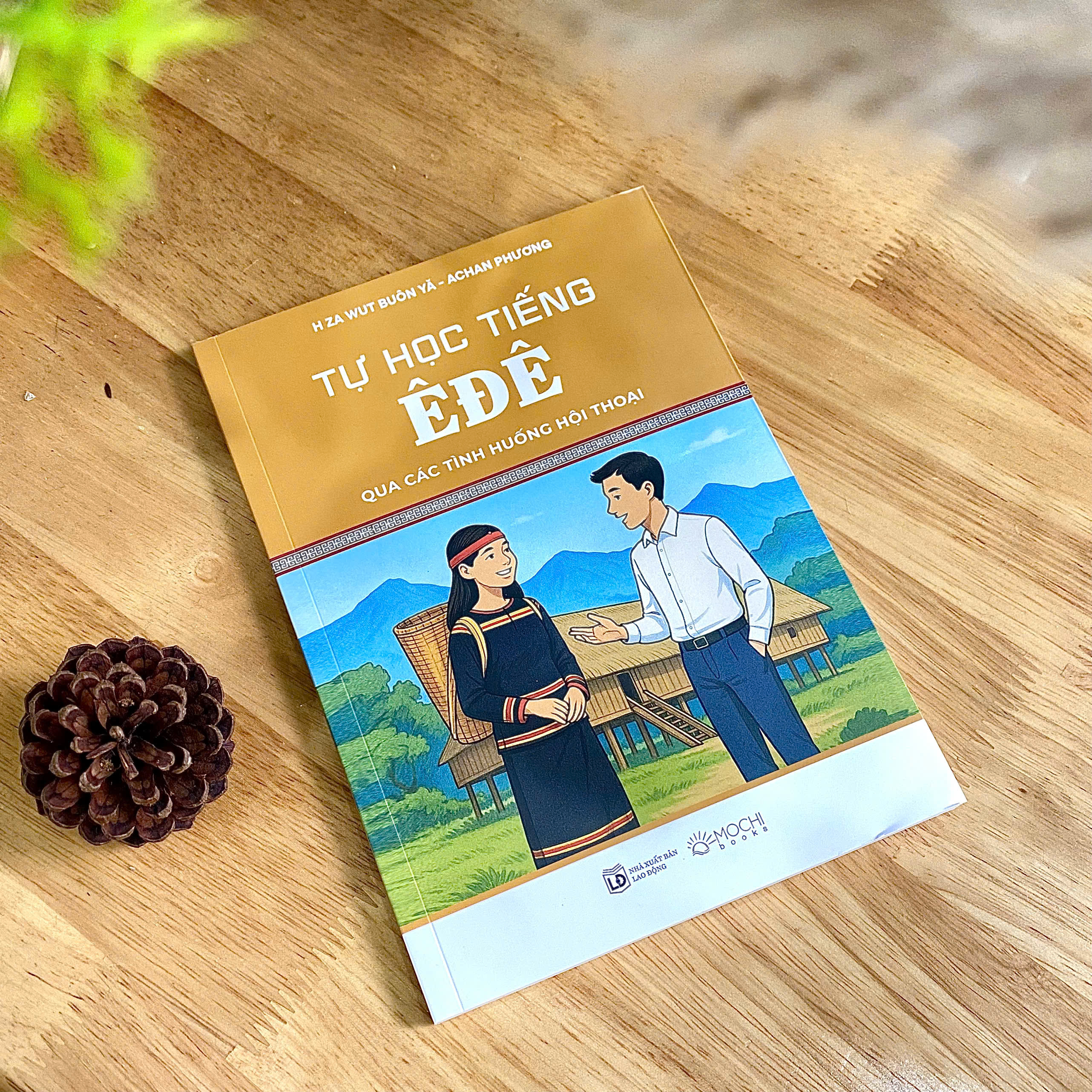 Sách - Tự học tiếng Êđê qua các tình huống hội thoại