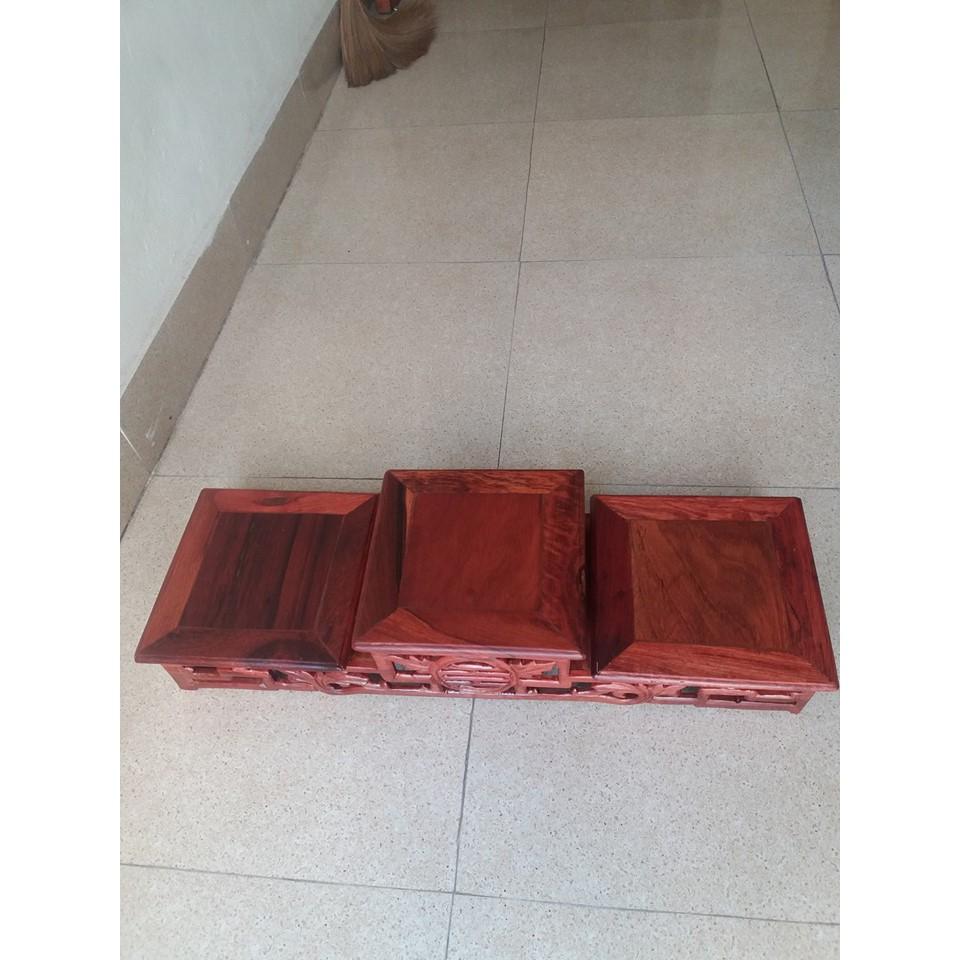 Đồ thờ -tam cấp gỗ hương mặt vuông 18cmx18cm