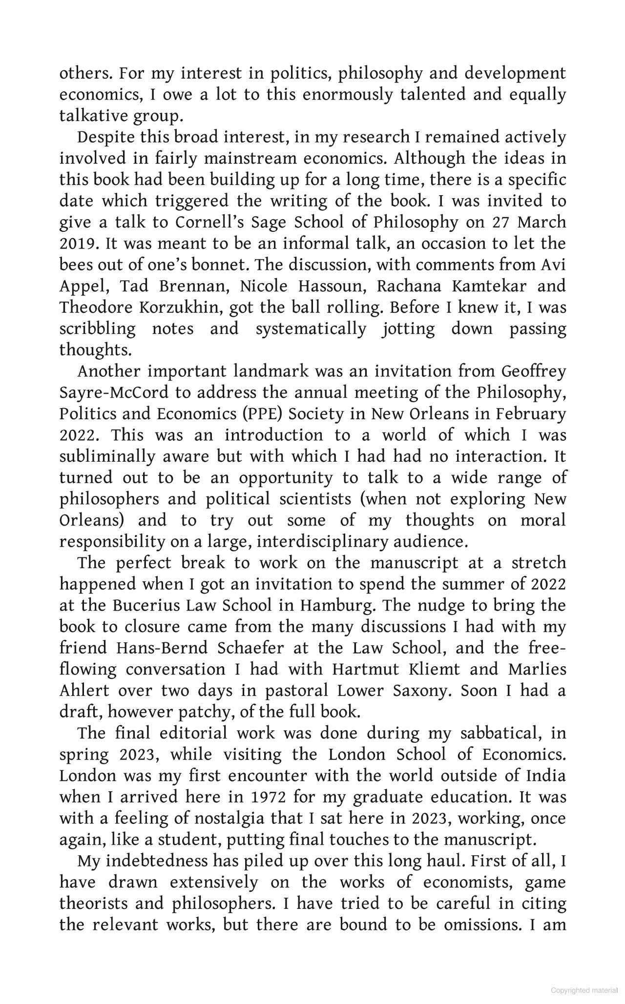 Sách ngoại văn: Reason To Be Happy