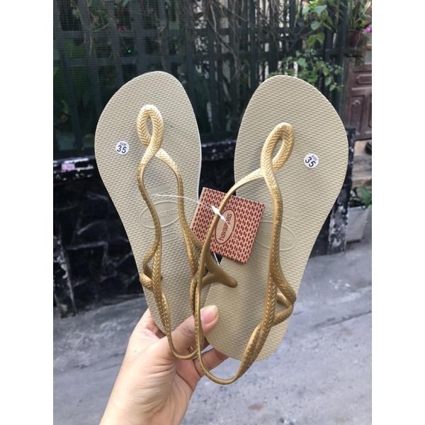 Sandal đi biển cực hot