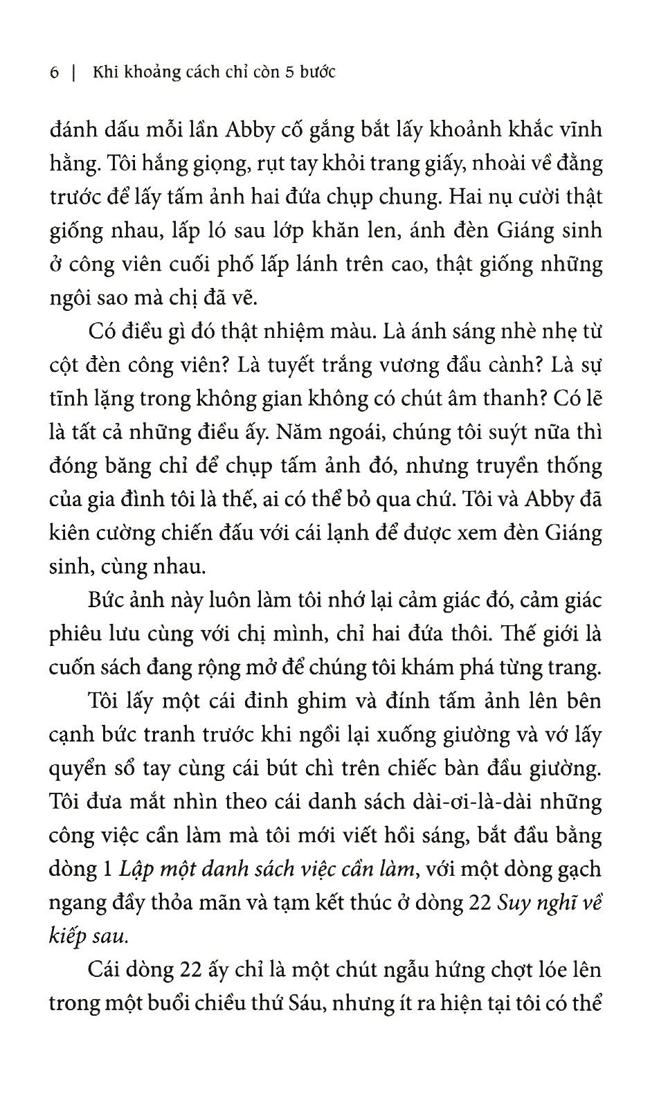 Sách Khi Khoảng Cách Chỉ Còn Năm Bước