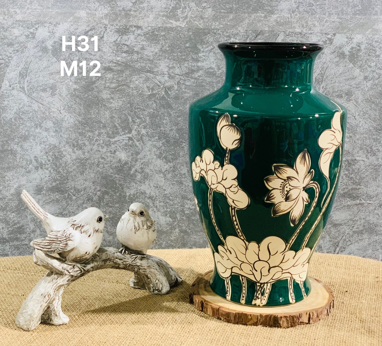 Bình Khắc Hoa Sen H28-30Cm