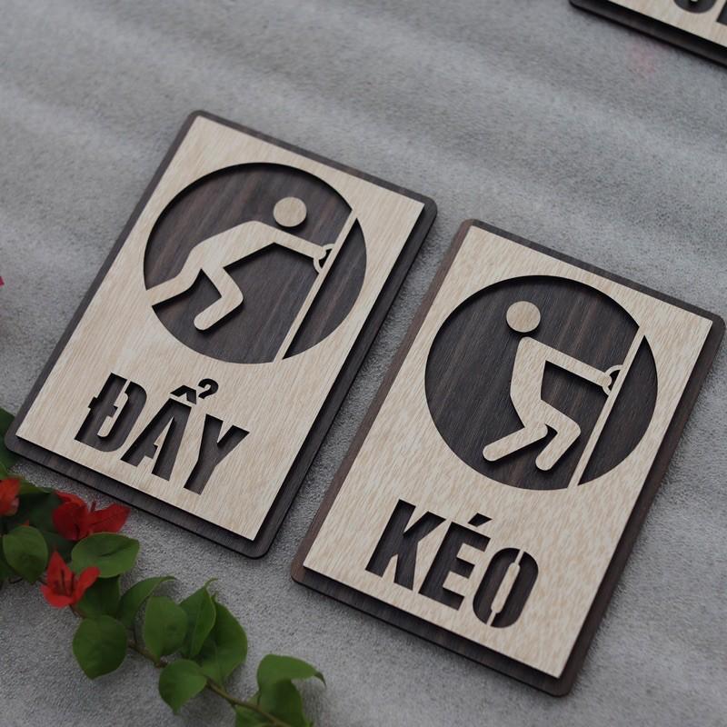 Bảng Decor Gỗ treo cửa Pull-Push Kéo-Đẩy khắc laser 2 lớp