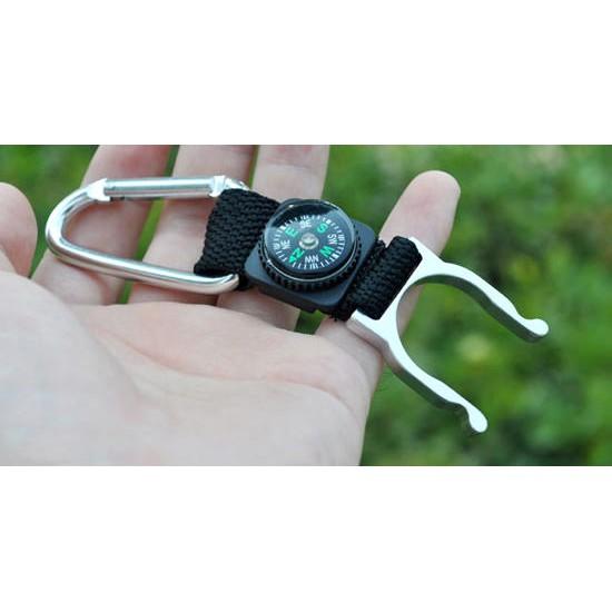 Móc chai nước có la bàn