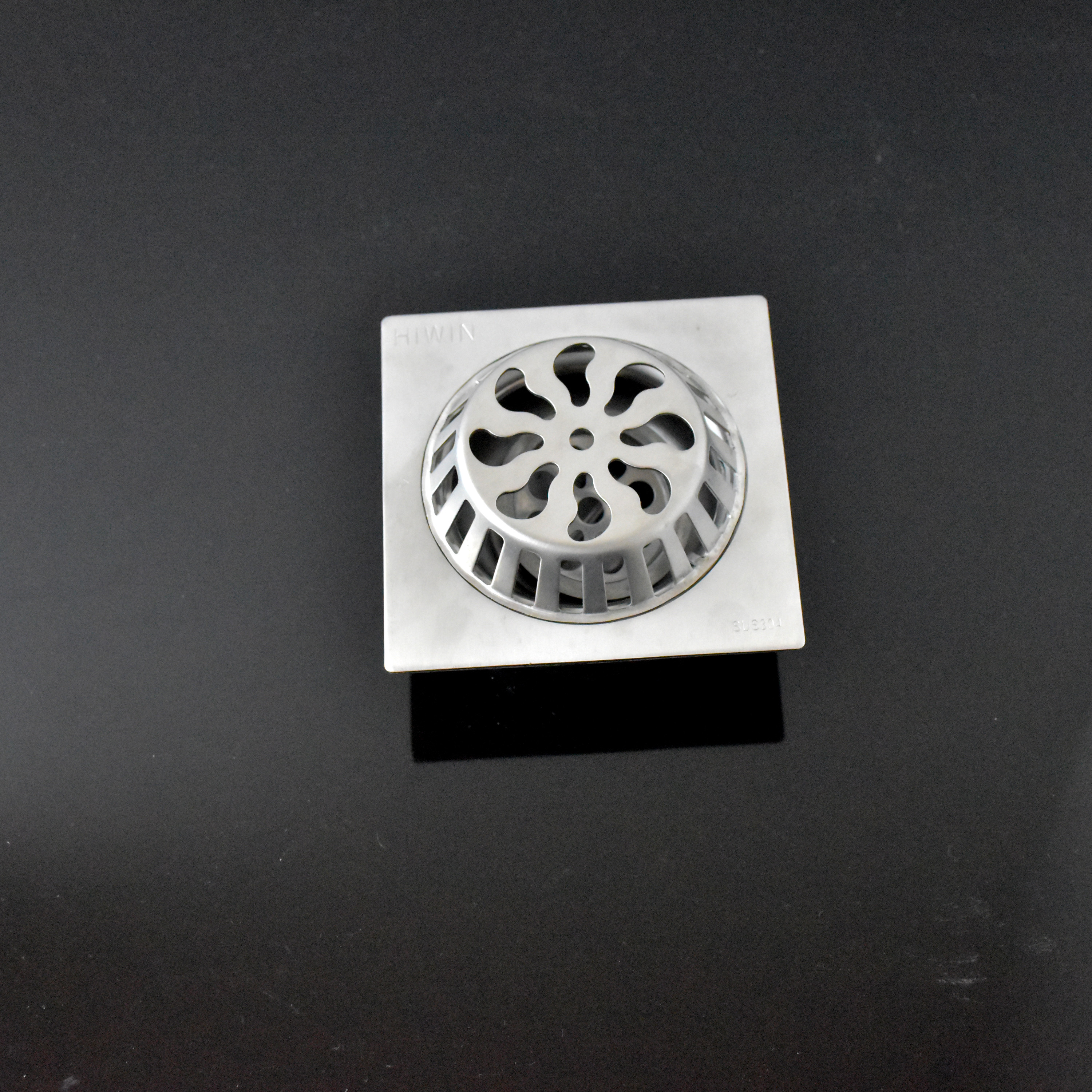 Cầu chắn rác ban công Inox 304 cao cấp ngõng trọng lực FD-76