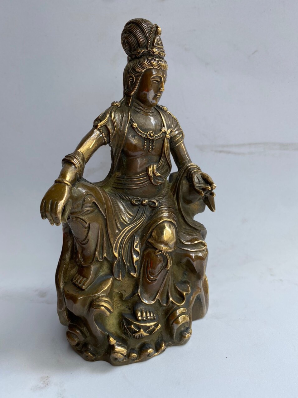 TƯỢNG ĐỒNG QUAN ÂM TỰ TẠI