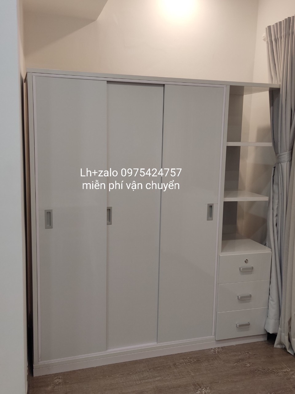 Tủ nhựa đài loan 3 cánh 1 kệ cửa lùa