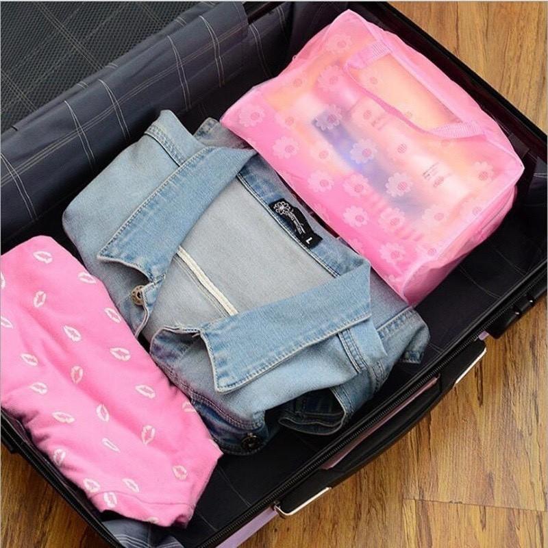 Túi Đựng Đồ Trang Điểm Trong Suốt .