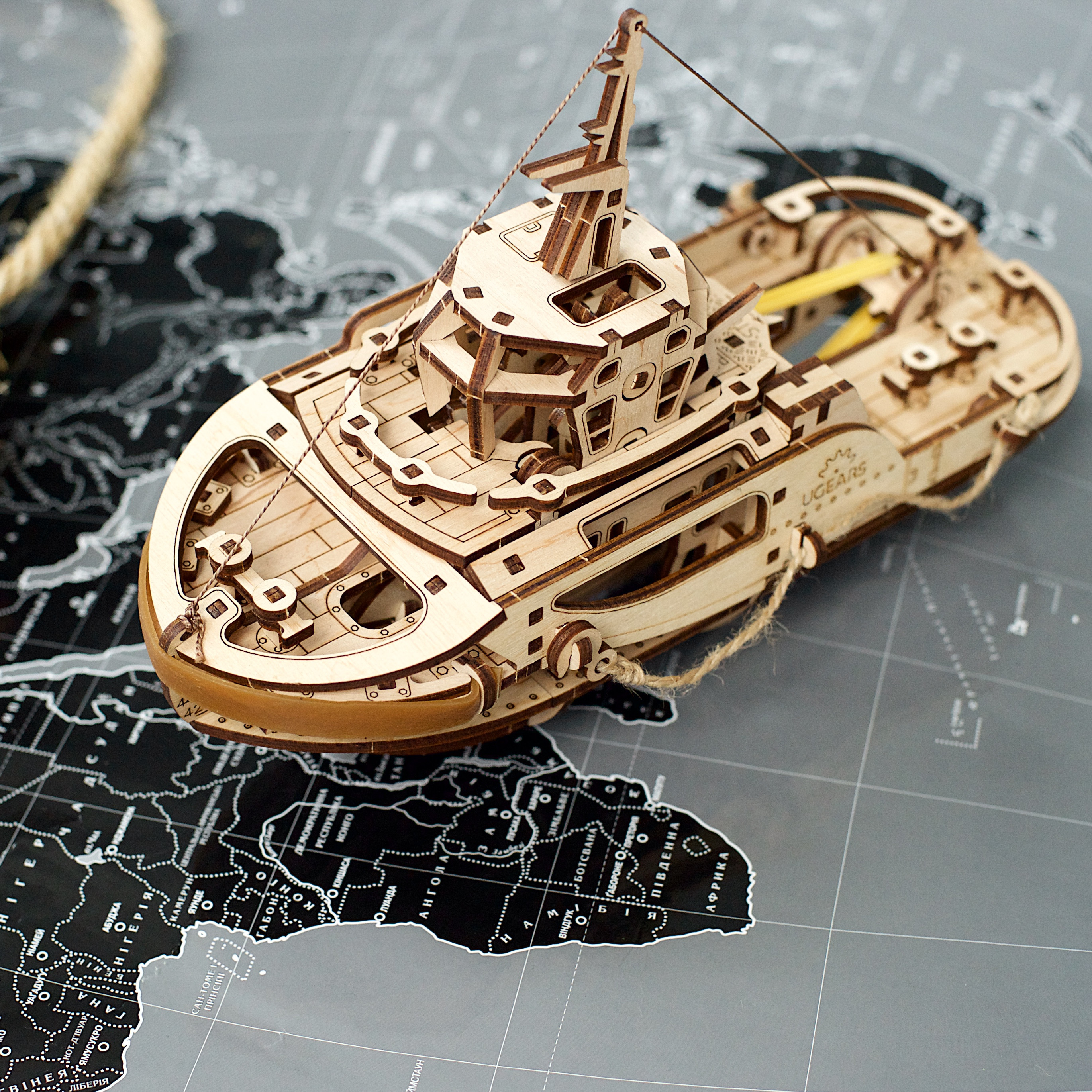 Mô hình gỗ cơ khí tự chuyển động- UGEARS Tugboat - Tàu phá băng, Hàng chính Hãng Ugears, nhập khẩu nguyên bộ EU, mô hình lắp ráp 3D, đồ chơi trí tuệ DYI
