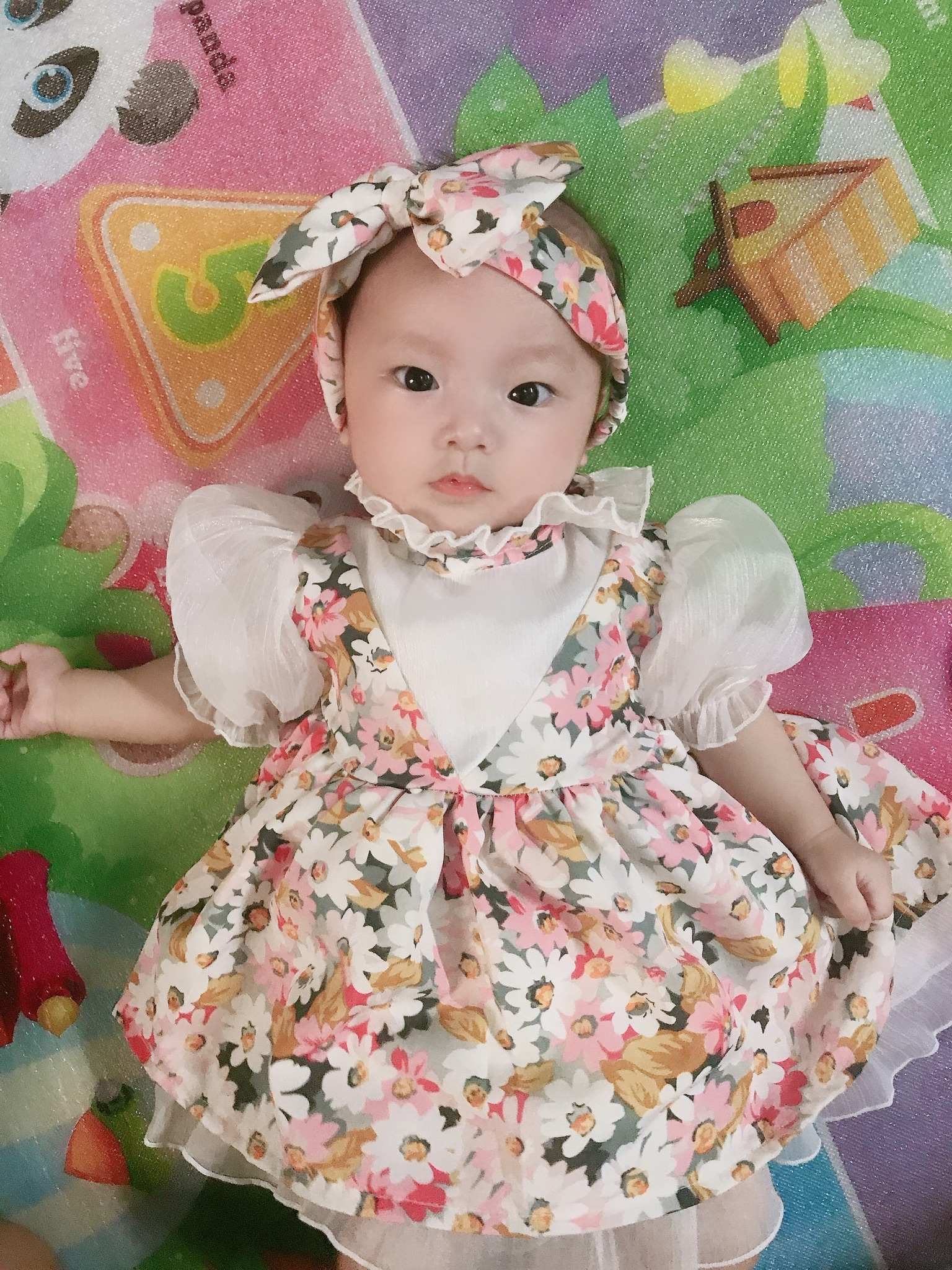 Váy Lụa Hoa Tay Ngắn Bé Gái 3 Đến 28kg Chất Lụa Phối Tơ Xước Ánh Nhũ