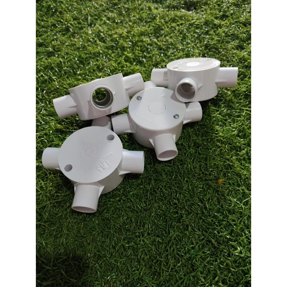 Hộp nối dây điện box tròn chia ngã phi 20.