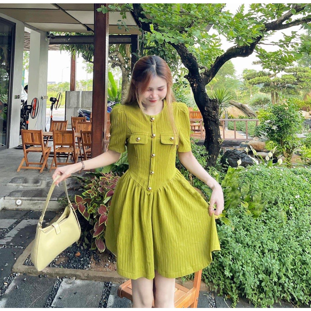 Váy xanh cốm vân sóng cúc đồng dáng xoè tiểu thư - Đầm tay ngắn xếp li tay ngắn xanh bơ sang chảnh