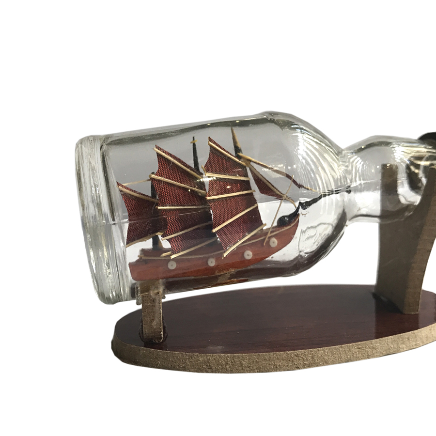 Mô hình thuyền gỗ trong chai thủy tinh nhỏ N3