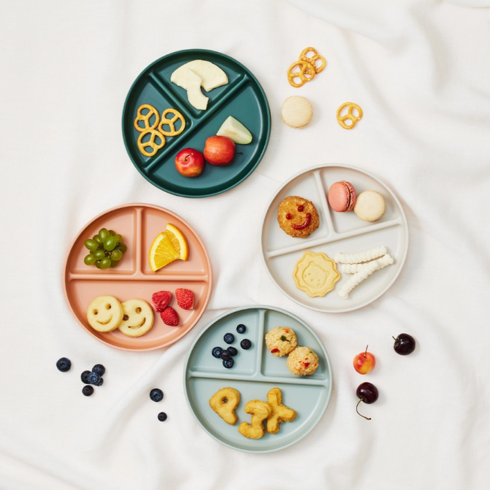 Bộ 2 Dĩa Chống Trượt LocknLock Little Luv Cho Bé HPP962 - Hàng Chính Hãng