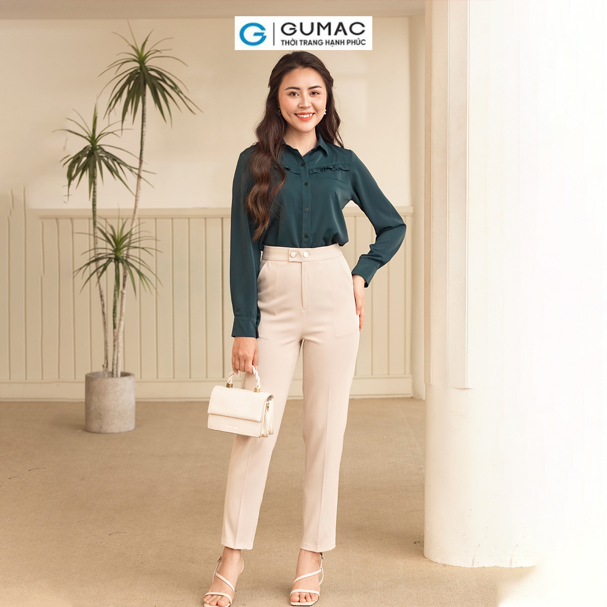 Áo sơ mi nữ tay dài phối bèo tạo kiểu nữ tính thanh lịch thời trang GUMAC AD06010