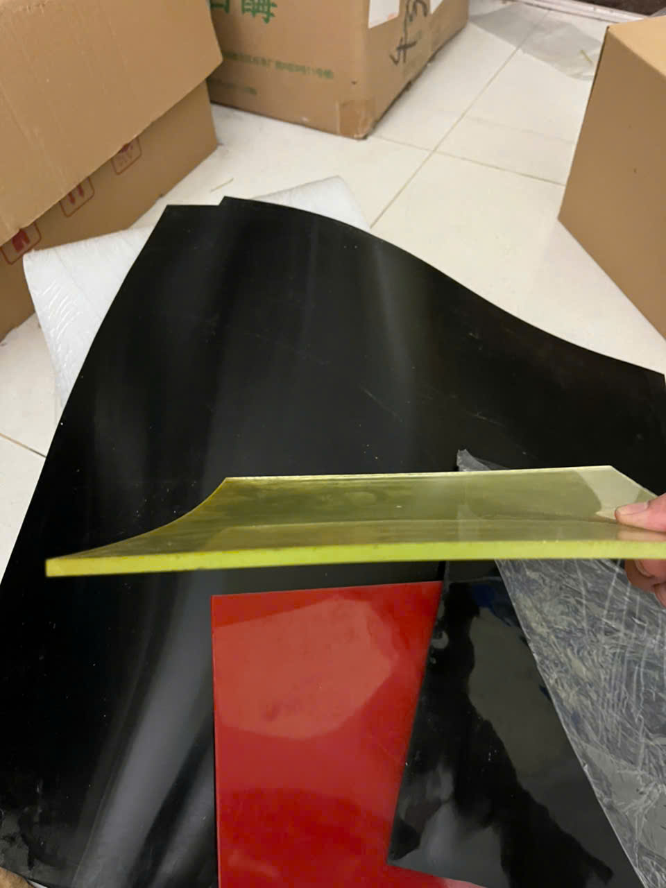 Tấm nhựa PU, Bảng PU đàn hồi hấp thụ lực chịu dầu