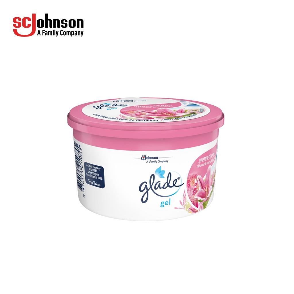 GLADE Sáp thơm Hương Cỏ Hoa 70G