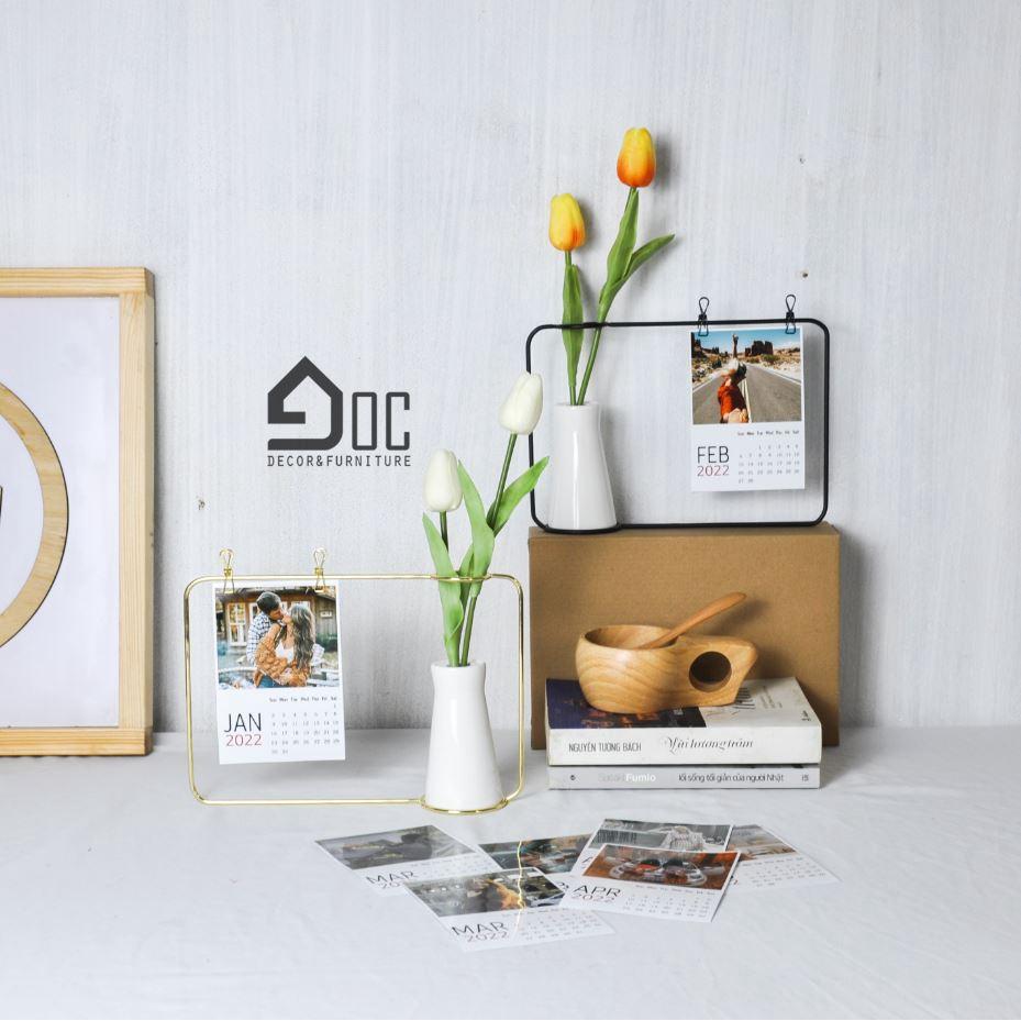 Lọ hoa kết hợp khung ảnh sắt treo postcard, ghi chú decor, in ảnh cá nhân trang trí để bàn ( Tặng kèm hoa tuylip)