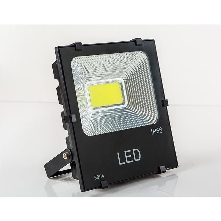 Đèn pha LED 20W FELIOS tiết kiệm điện năng