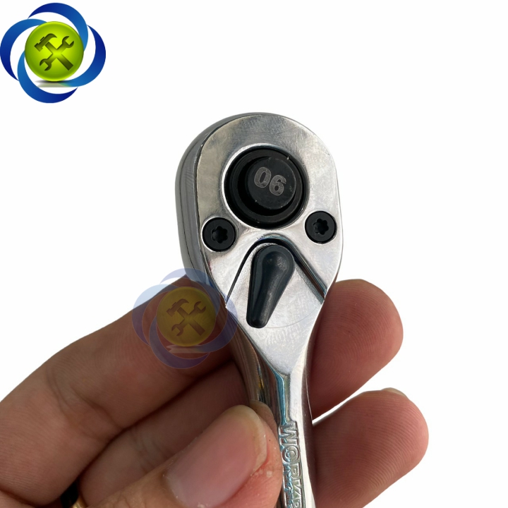 Cần siết tự động 1/4 inch Workpro WP271004 nút gạt đảo chiều