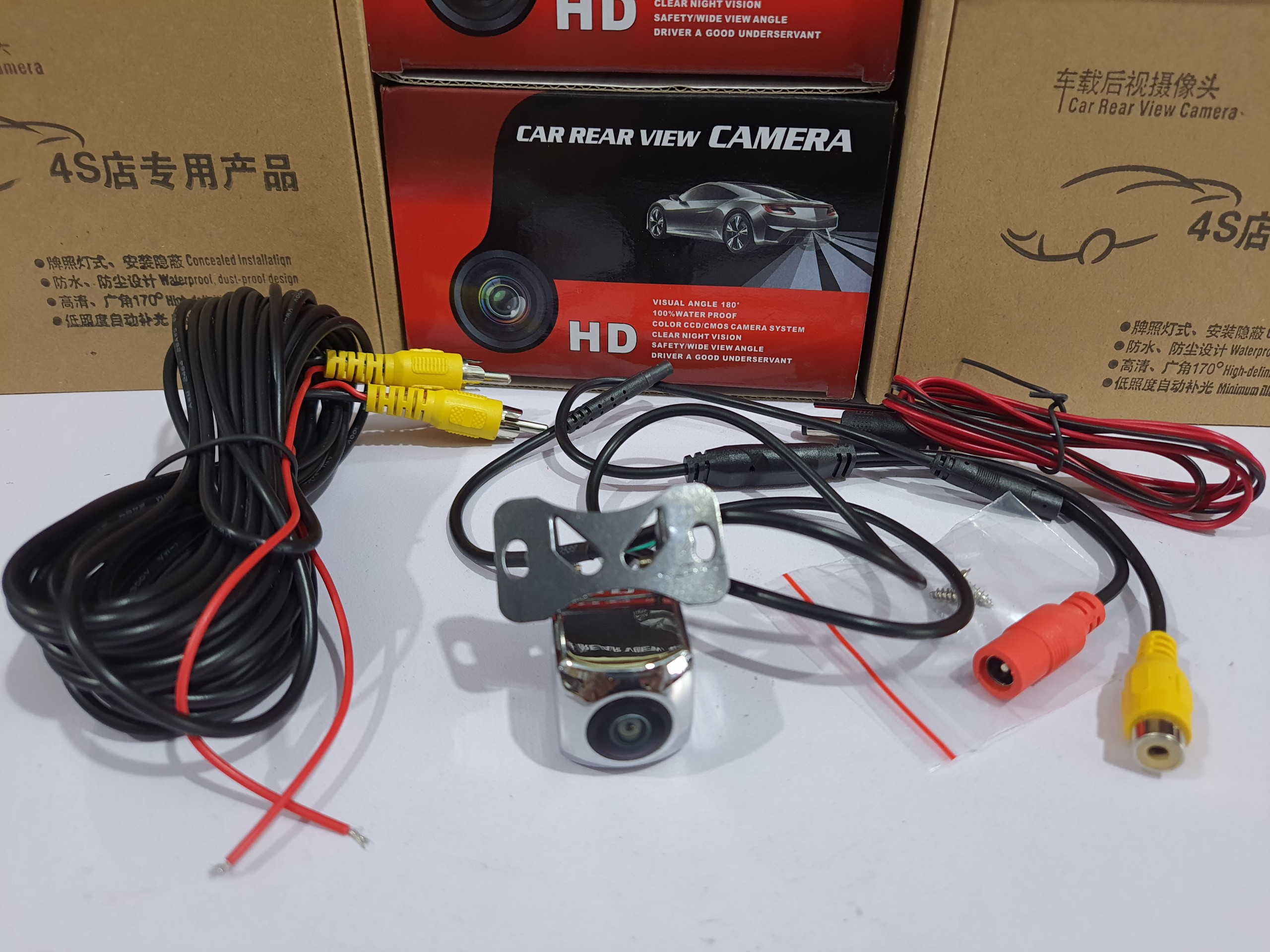 Camera Lùi CCD Độ Nét HD, Góc Nhìn 170 độ Siêu Rộng, Dùng Cho DVD Thường Và DVD Android, Có Cảm Biến Hồng Ngoại