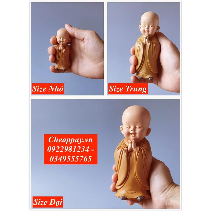 Size Đại - Bộ 3 Tượng Chú Tiểu Vui Vẻ Áo Nâu - Mẫu Chú Tiểu Đeo Chuỗi