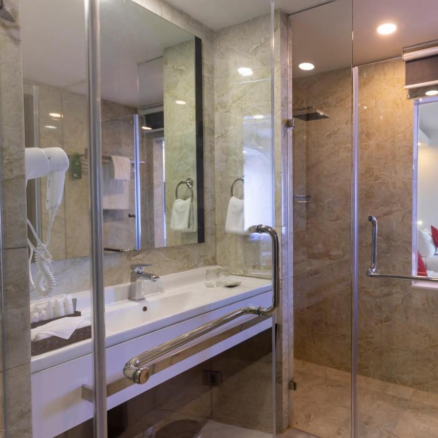 Swandor Cam Ranh Resort 5*. Bao Gồm Ăn Ba Bữa. Miễn Phí Mini Bar Dành Cho 02 Khách.
