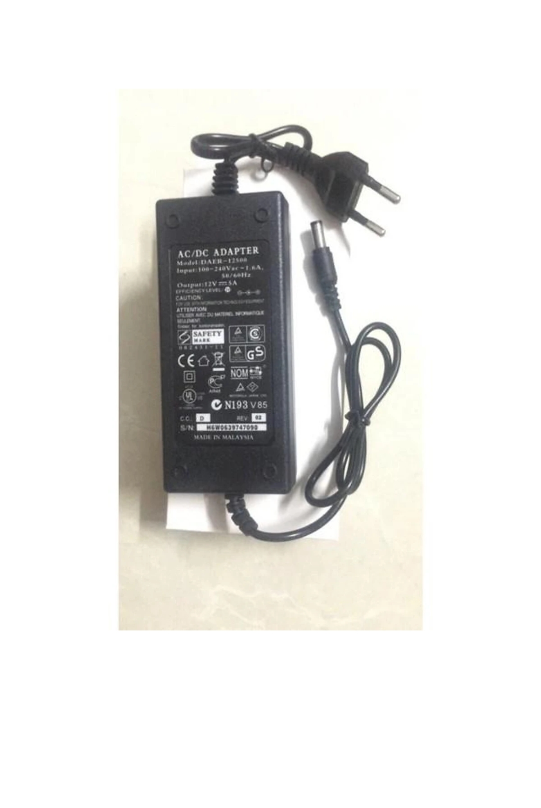 Bộ đổi nguồn 220v - 12v 5a cho máy bơm nước mini