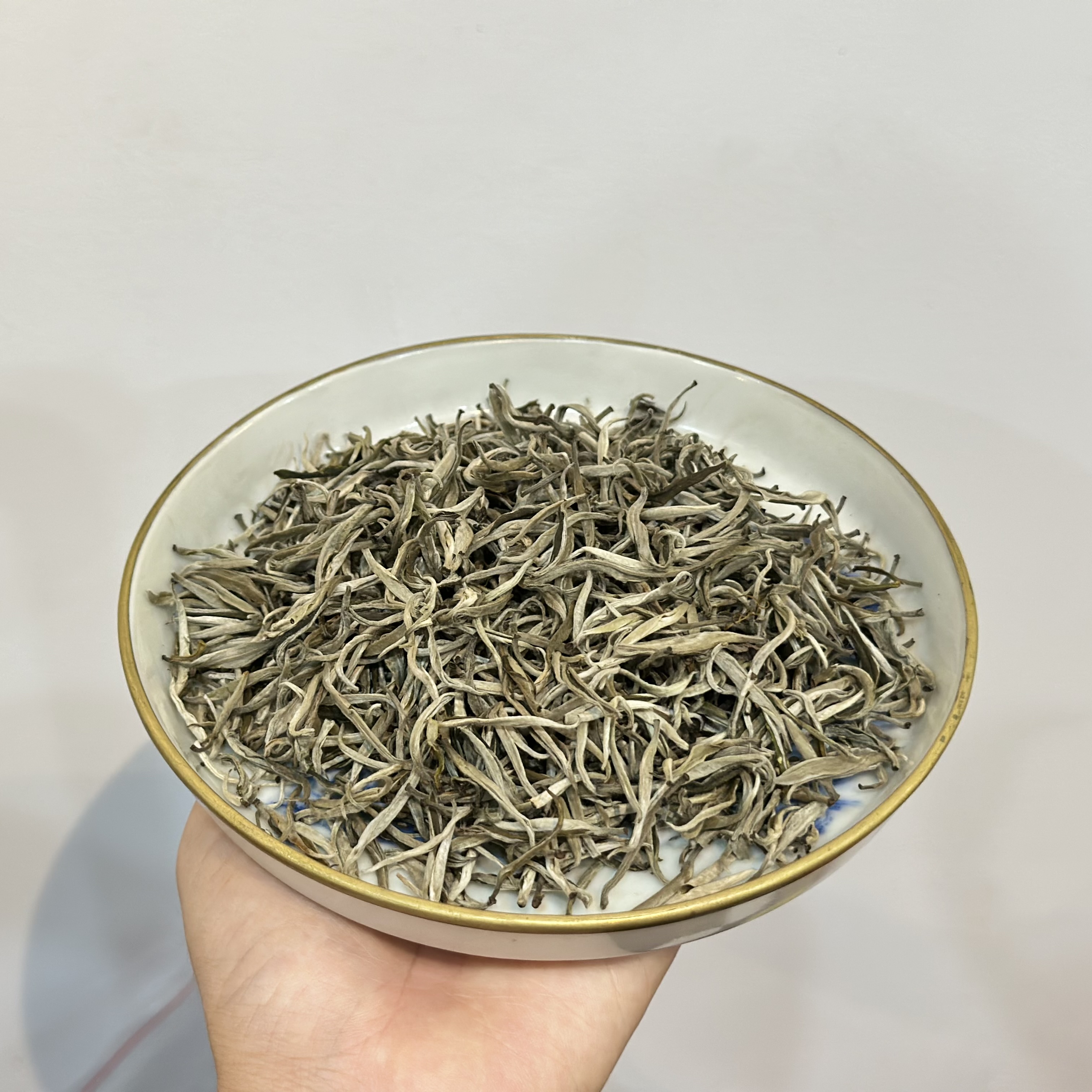 BẠCH TRÀ CỔ THỤ HÀ GIANG CAO CẤP - TUYỆT PHẨM TRÀ QUÝ VIỆT NAM - 50G - VIỆT LONG TRÀ