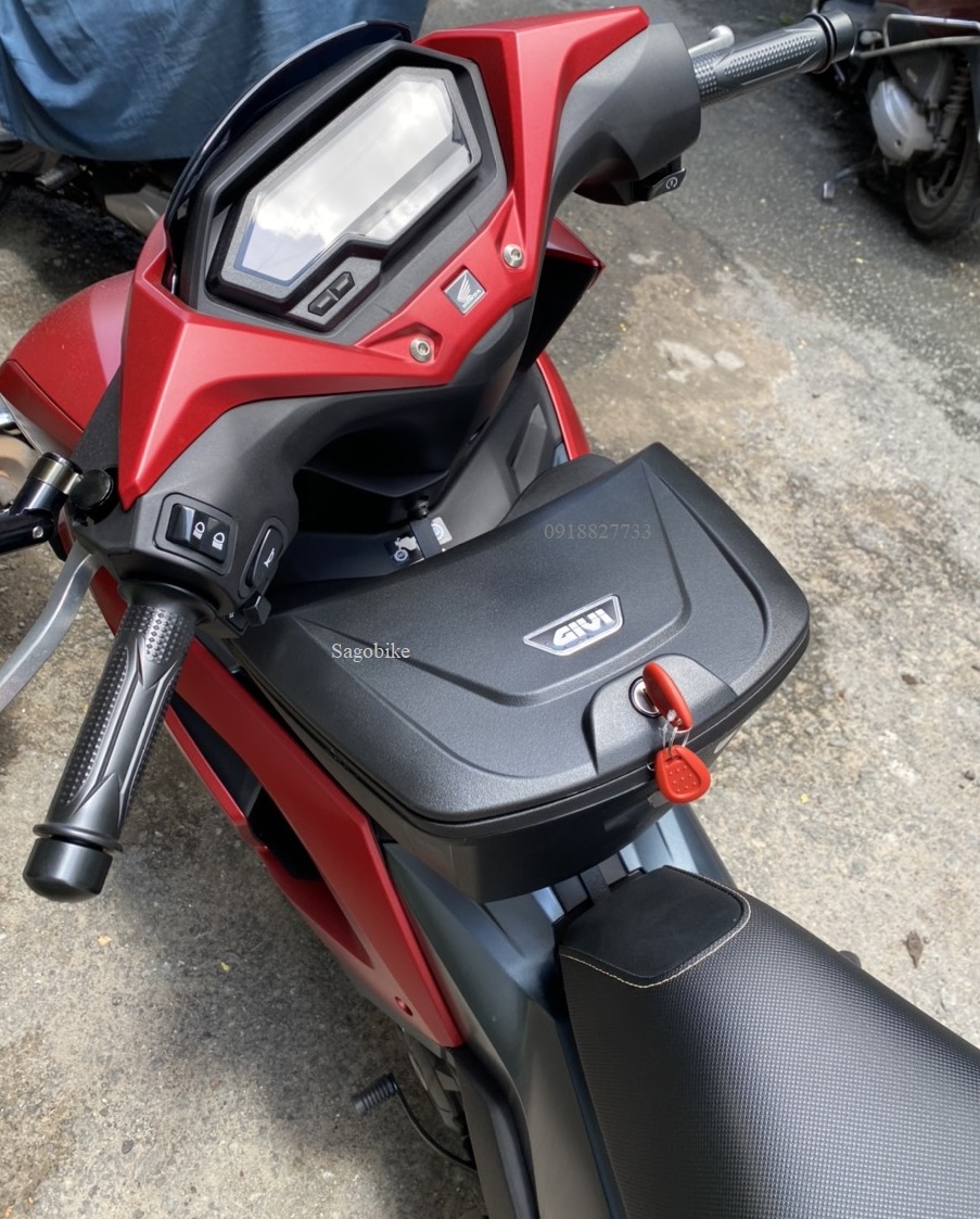 Thùng giữa Givi G10N kèm bát gắn cho xe Winner X 2022, thùng giữa Winner X V3