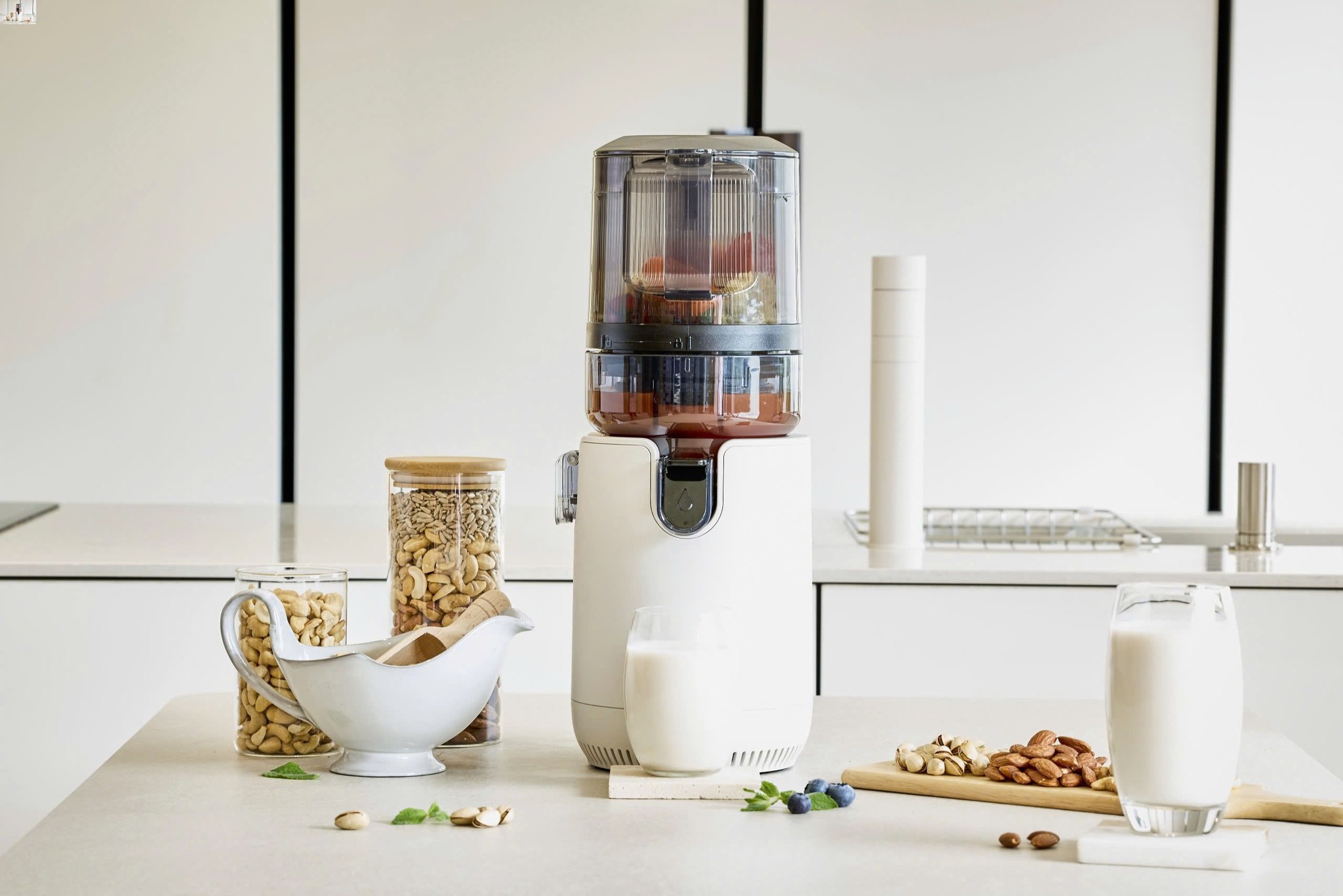Máy Ép Chậm Hurom P410 - Hàng Chính Hãng