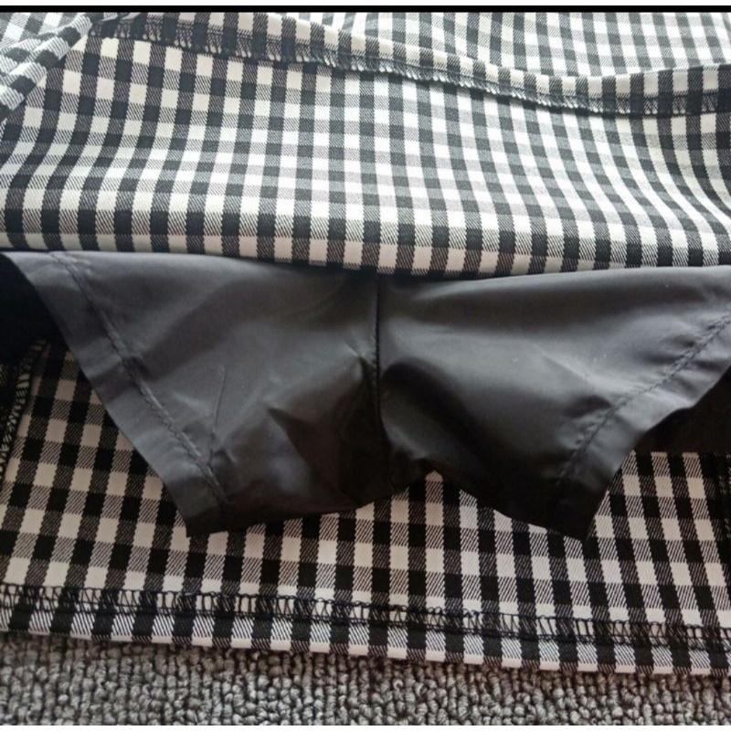 Chân Váy Chữ A Kẻ sọc dài 45-50cm sẻ nhí 5cm phía trước