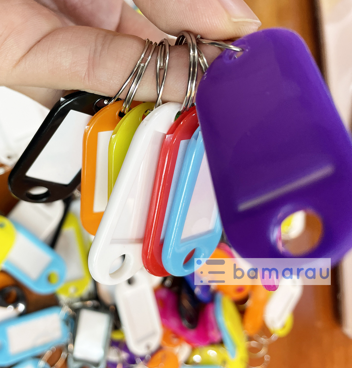 COMBO 10 bảng tên kèm móc chìa khoá tiện dụng cho người hay quên, nhà hàng, khách sạn, homestay... hiệu bamarau 10B1249