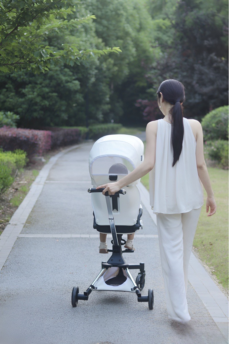 Xe đẩy du lịch gấp gọn DEARMOM CROM dùng cho bé từ sơ sinh đến 50KG