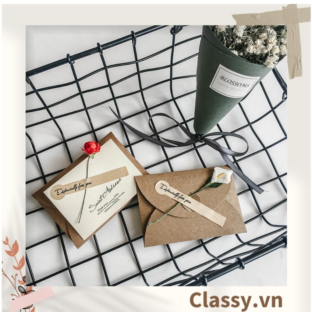 Thiệp Cổ điển Vintage gắn hoa khô kèm phong bì giấy kraft và nhãn dán Sticker Classy Q626