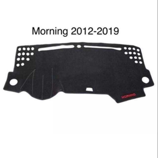 Thảm taplo dành cho kia morning chất liệu da pu dập vân carbon siêu bền đẹp