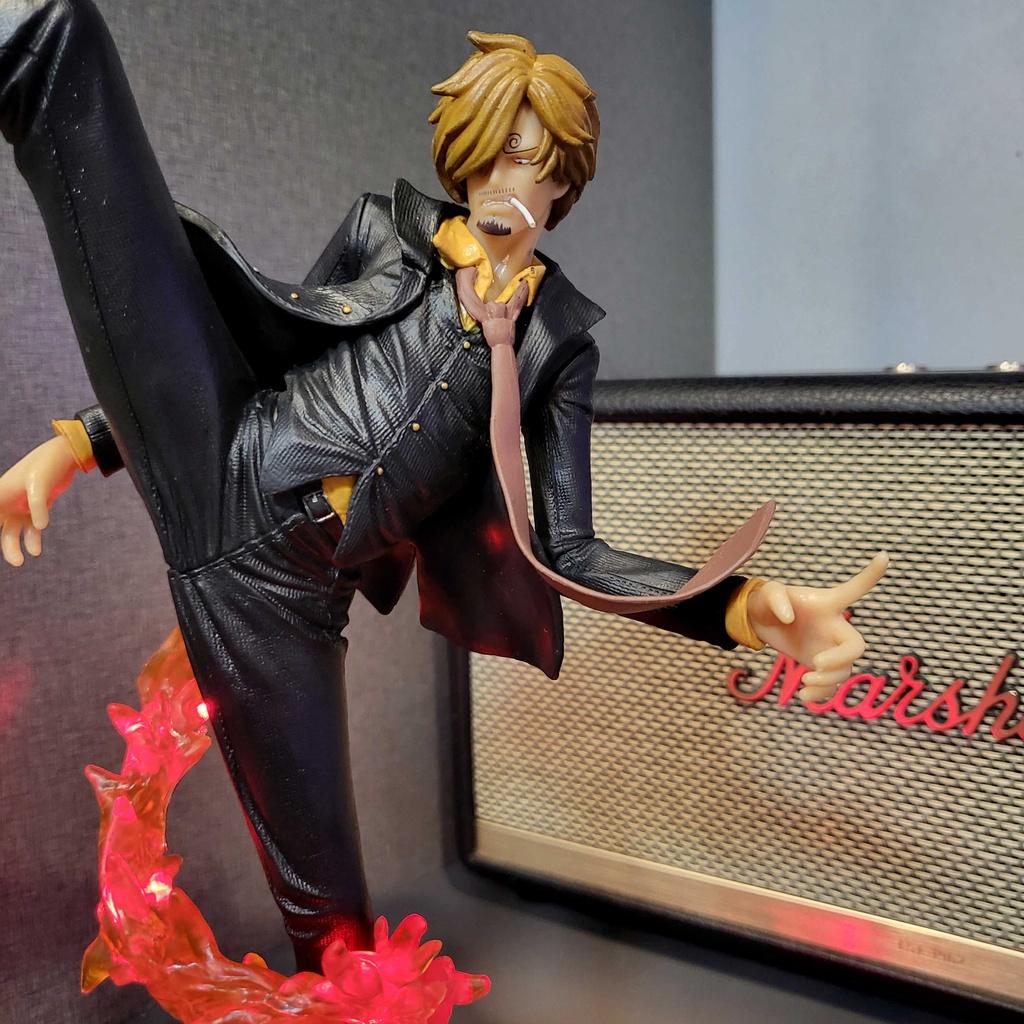 Mô hình Vinsmoke Sanji hắc cước 25 cm có LED (usb) - One Piece