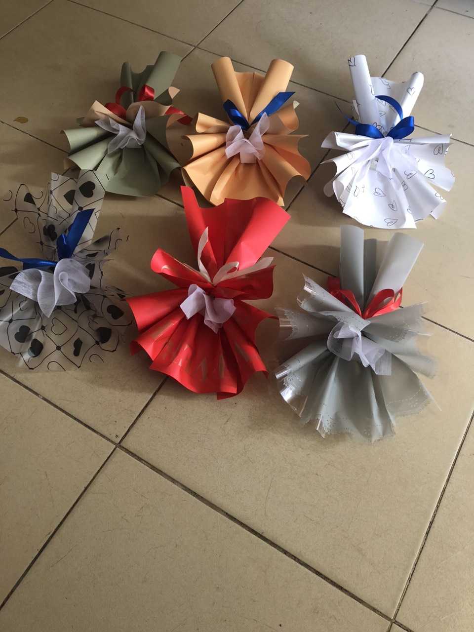 Combo 10 cốt hoa sáp một bông siêu đáng yêu