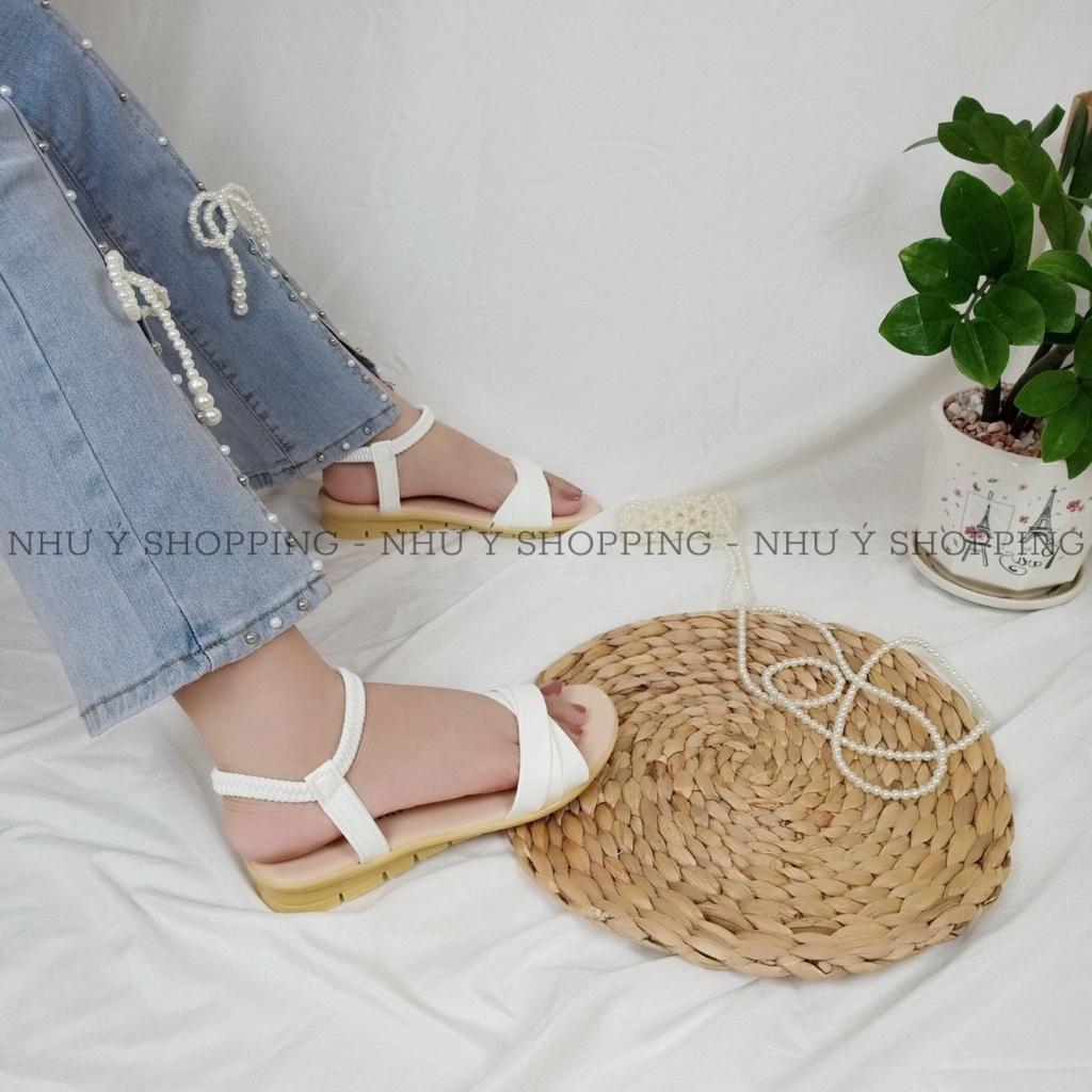 Giày sandal nữ đi học quai chéo cách điệu 2 màu đen trắng xinh xắn đế 2cm đi chơi, đi học, đi biển -tb3van