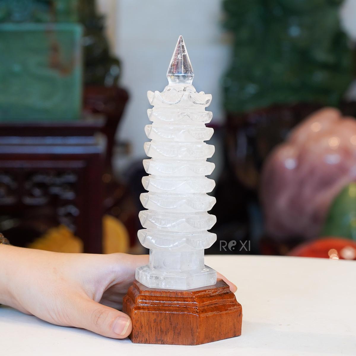 Tháp văn xương thạch anh trắng 0,5kg - 16,5cm