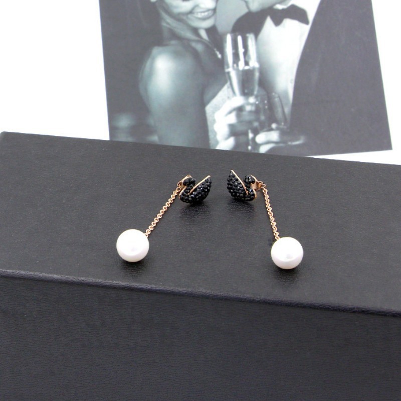 Bông Tai Thiên Nga Và Ngọc Trai Titan Ko Đen TT 3363