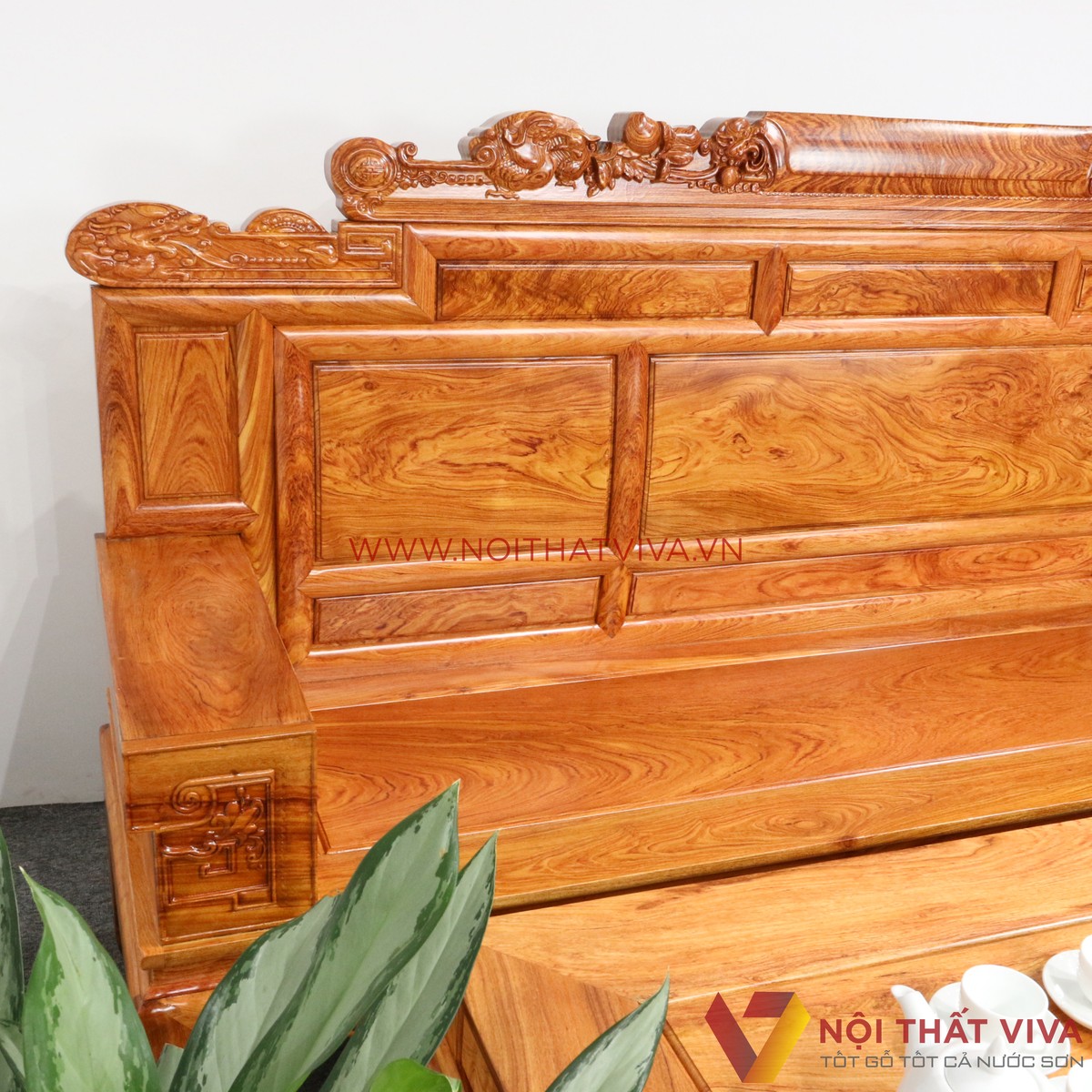 Bộ Bàn Ghế Salon Tần Thủy Hoàng Gỗ Hương Đá Chạm Rồng 6 Món Cao Cấp